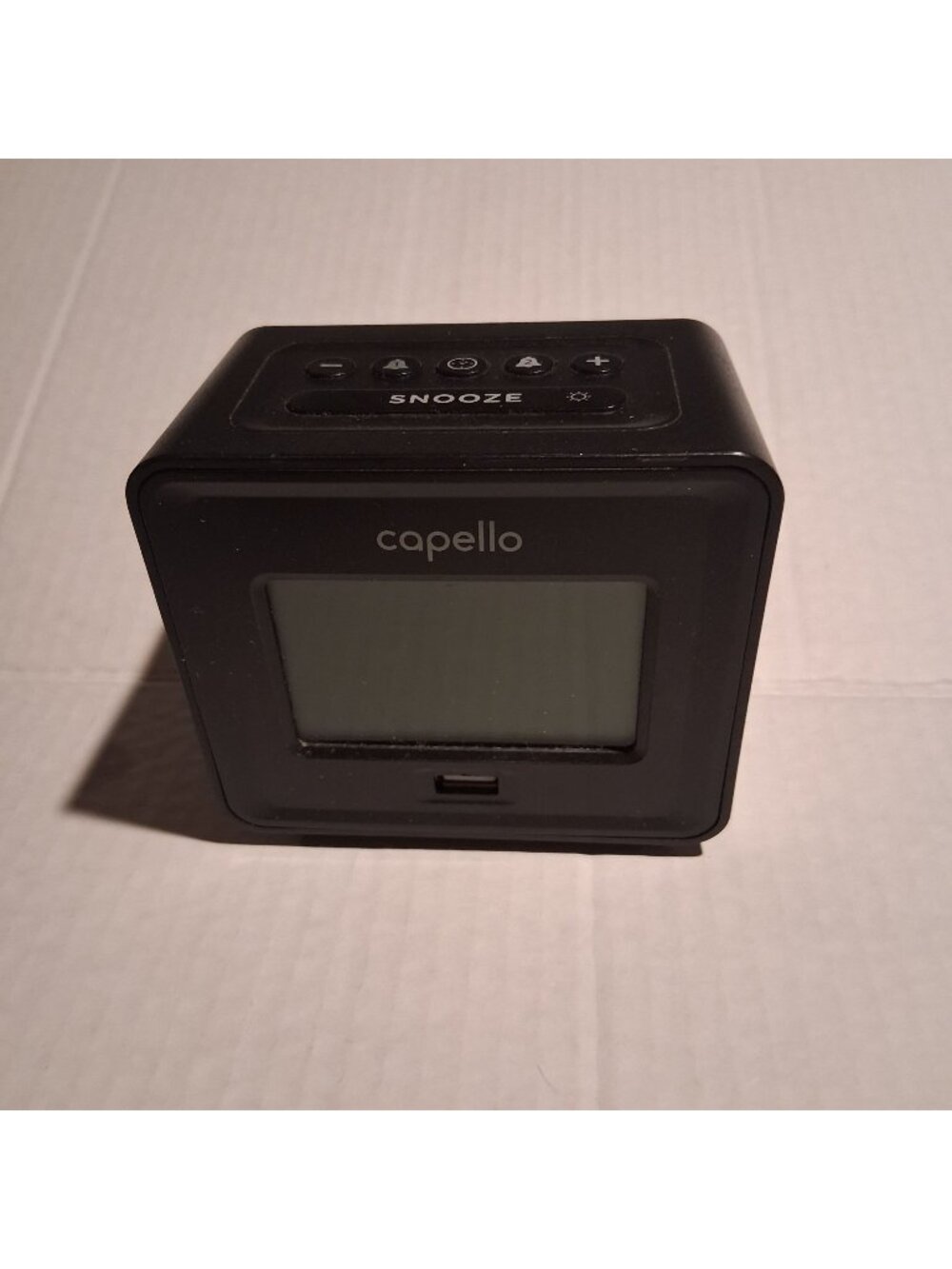 Capello Black Digital Alarm Clock With Snooze & USB Port For Charging